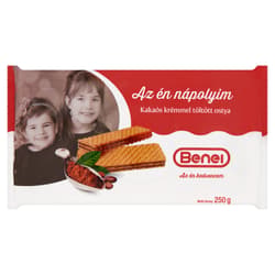 Waffles filled with Benei cocoa cream