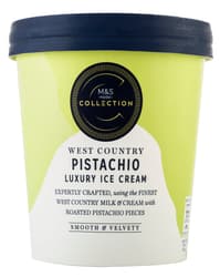 Marks & Spencer Fagyasztott pisztáciakrém fagylalt West Country-i tejből és tejszínből pörkölt pisztácia darabokkal