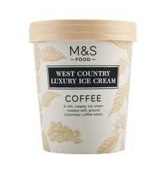 Marks & Spencer Tejszínes fagylalt kávé ízesítéssel