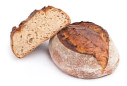 Kormos vekni Brót by Villa Bagatelle - juicy, heavily baked product with durum rye and potatoes