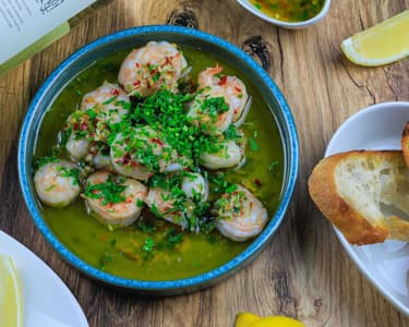 Gambas al Ajillo - or dippable garlic and white wine shrimp in no time