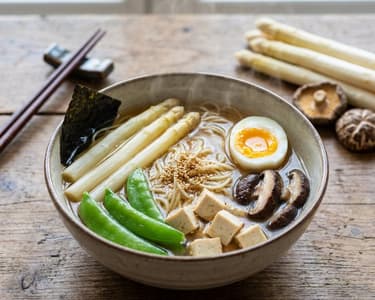 Tavaszi spárgás ramen bowl
