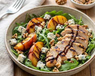 Grilled Peach and Gorgonzola Chicken Salad | Summer Lunch