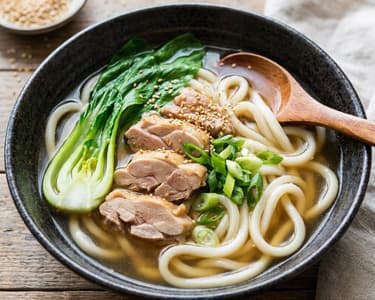 Japán csirkés udon leves | Melengető ázsiai tészta