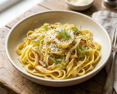 Karamellizált édesköményes tagliatelle | Citromos olasz tészta