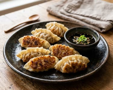 Koreai ropogós csirkés mandu | Szaftos street food batyu (Gun-Mandu)