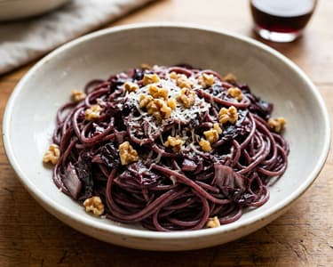 Spaghetti all'ubriaco with radicchio | 20-minute Italian pasta