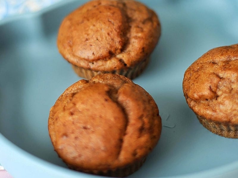 Banana cocoa muffin