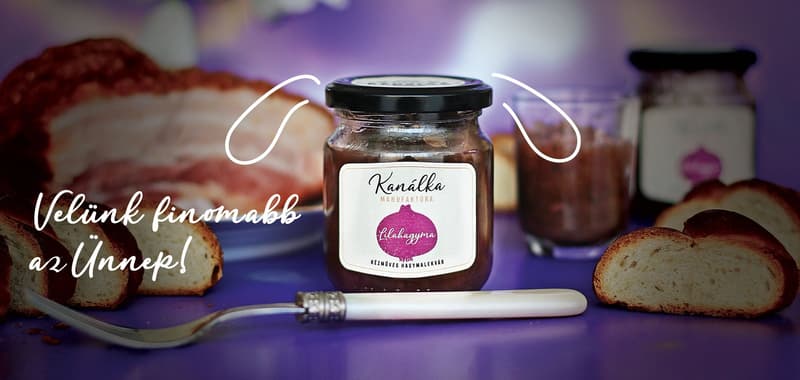 Kanálka Spoon of red onion chutney