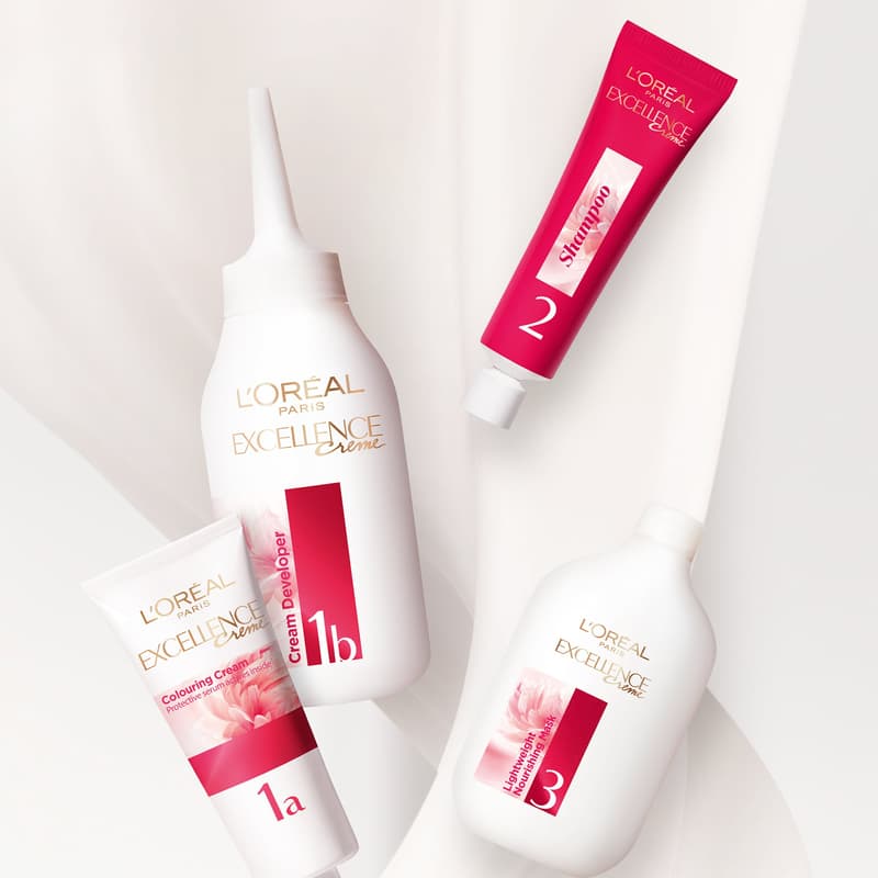 L'Oréal Paris Excellence 9 Very Light Blonde 72ml + 48ml + 12ml + 60ml