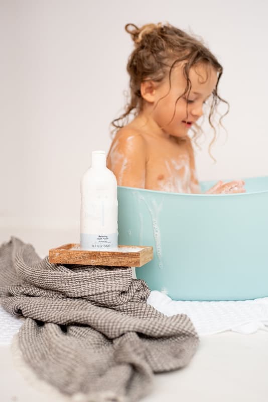 NAÏF Relaxing Bath Foam