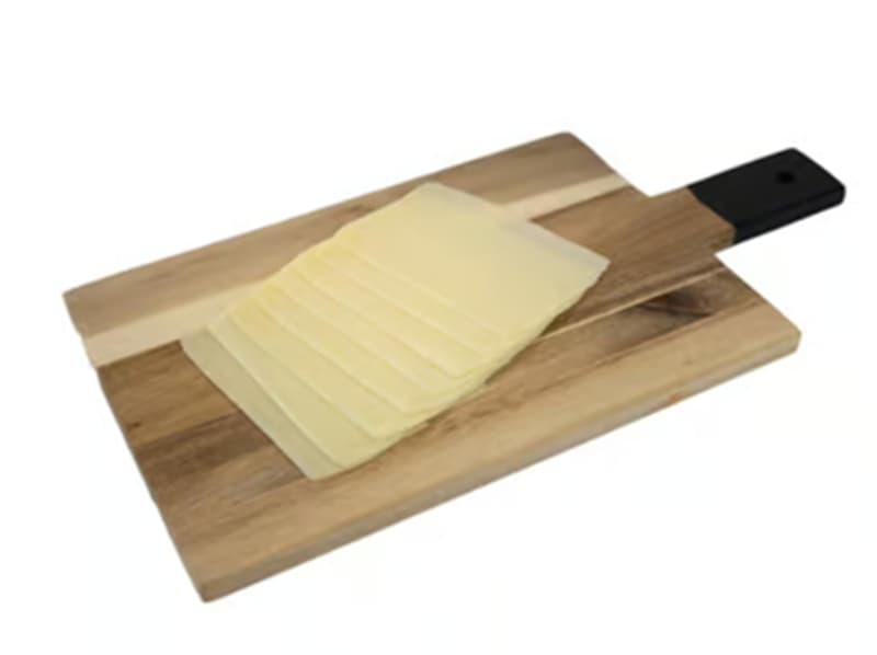 Lactosefree sliced Trappist cheese