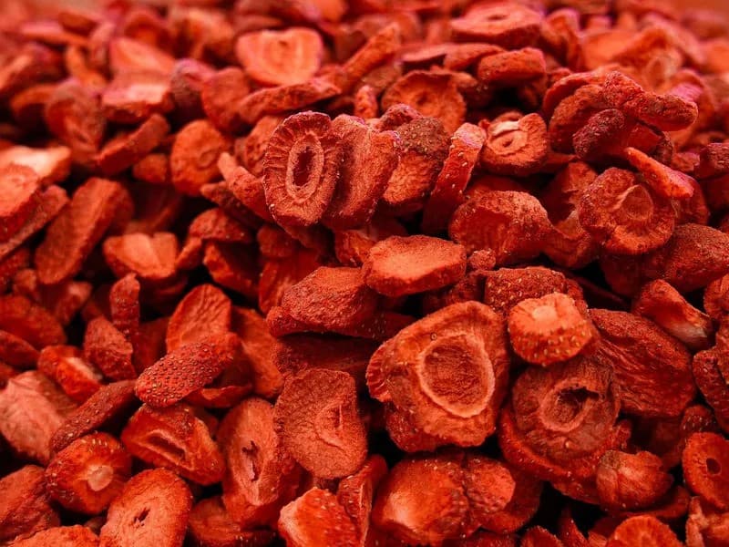 Mixit Large Crispy Strawberry