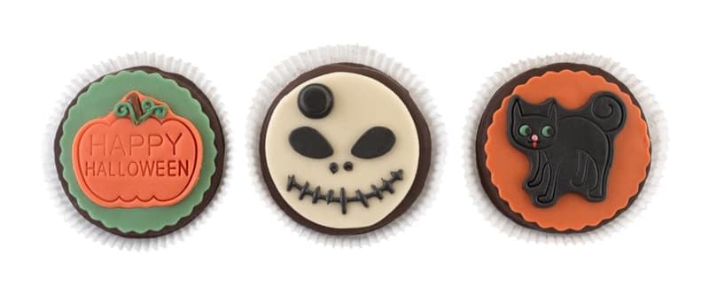 Szamos Isler Halloweeni marcipán rátéttel (1db)
