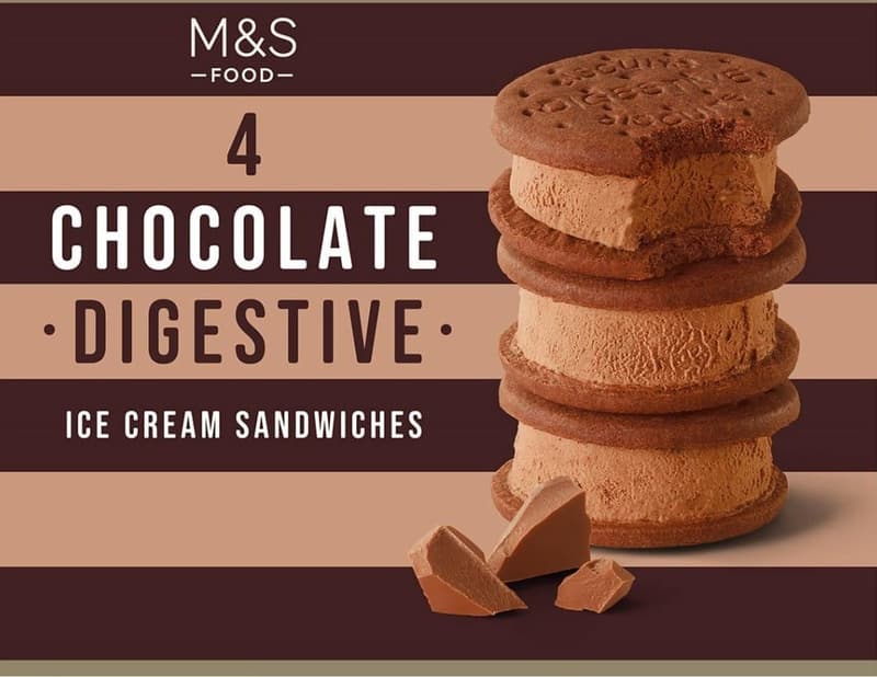 Marks & Spencer Tejcsokoládés jégkrém kakaós keksszel