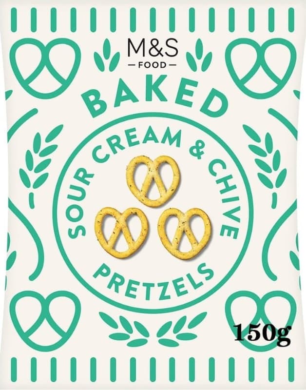 Marks & Spencer Perecek tejfölös, metélőhagymás ízesítéssel