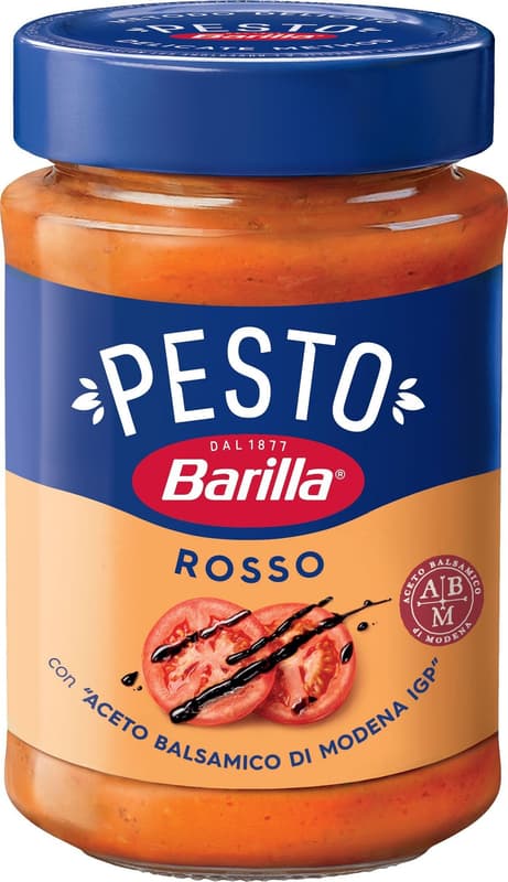 Barilla Pesto Rosso sauce with tomatoes, basil and modena balsamic vinegar
