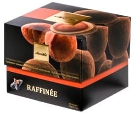 chocoMe Raffinée Caramelized macadamia nuts coated with Tonka bean blonde chocolate and cocoa powder