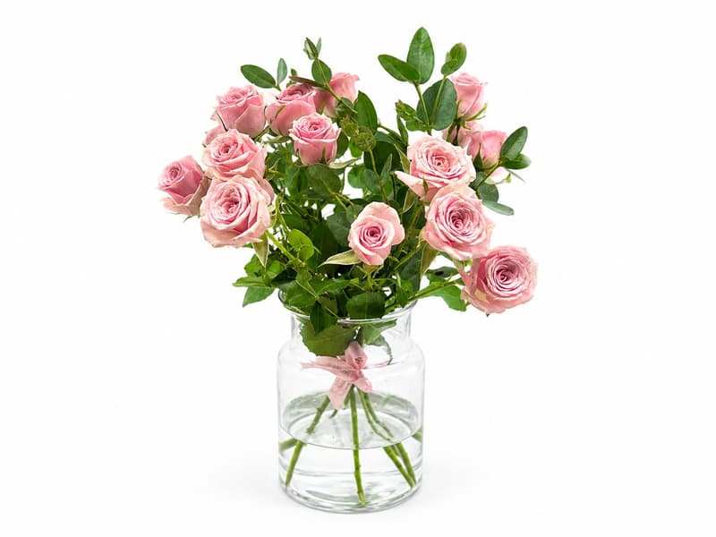 Nusy Flower Hazai csoportos rózsa eucaliptusszal - 3 szál