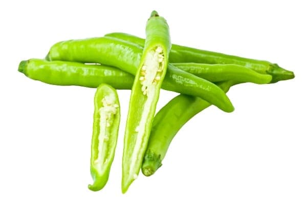 Bács-Zöldért Hungarian pointed hot peppers, packaged