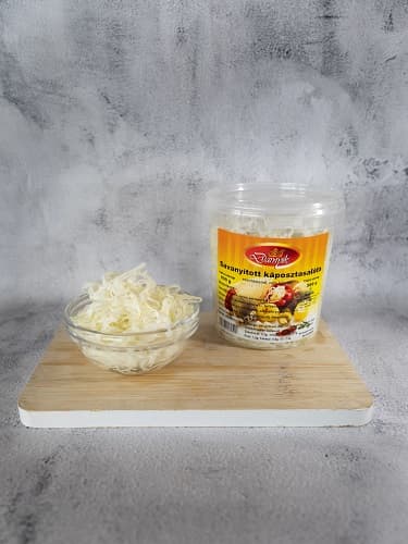 Darnyik sauerkraut salad