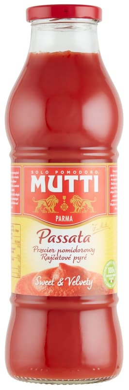 Mutti tomatoes in jar