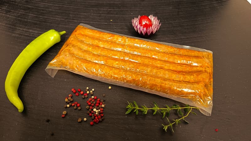 Mesterszakács Manufaktúra Magyaros grillkolbász sous vide