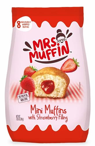 Mini Muffins with strawberry jam filling