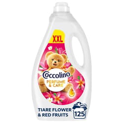 Coccolino Perfume&Care Tiare Flower&Red Fruits öblítő, 125 mosás, 2875 ml