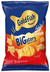 Crackers with salt