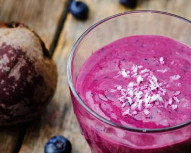 Bogyós smoothie délutáni desszertsóvárgásra