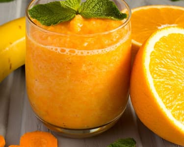 Vaníliás-gyümölcsös reggeli ital