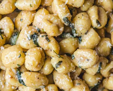 Gnocchi zsályával és vajjal