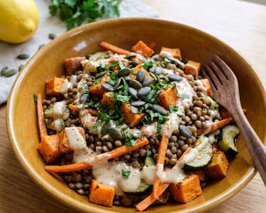 Lencsesaláta tahini öntettel