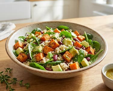 Sweet potato and quinoa salad | Superfood bomb