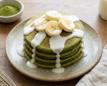 Matcha American Pancakes with Banana and Oatmeal