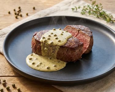 Bélszínsteak krémes borsmártással