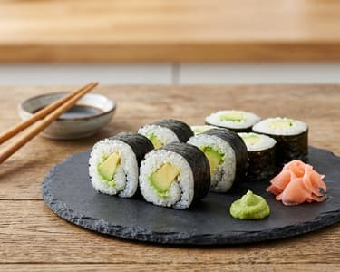 Avokádós maki sushi