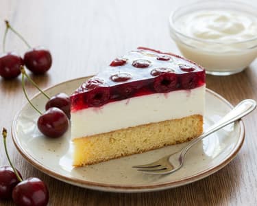 Meggyes tejfölös torta | Frissítő nyári desszert