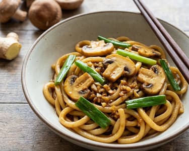 Vegetable Yaki Udon | Quick Asian Dinner