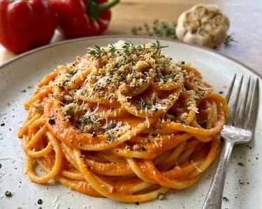 Sült paprikás spagetti krémes mascarponéval
