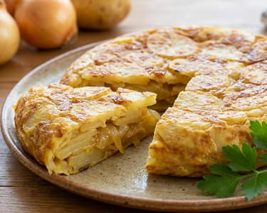 Tortilla de patatas (Spanish Potato Omelette)