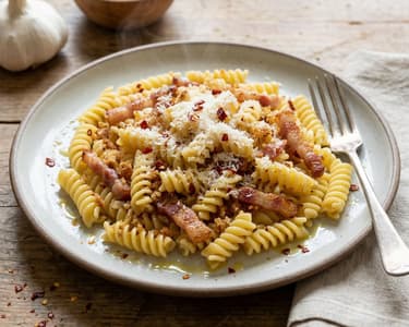 Vidéki fusilli Materából szárított paprikával