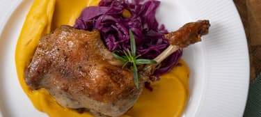 Konfitált kacsa édesburgonyapürével