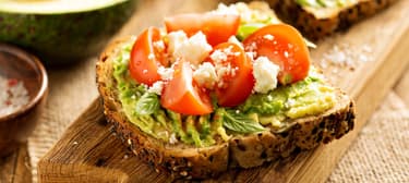 Avokádós-tojáskrémes szendvics