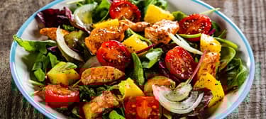 Tandoori csirkehúsos saláta