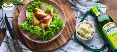 Csirkemell csíkok tormás-tejfölös bundában