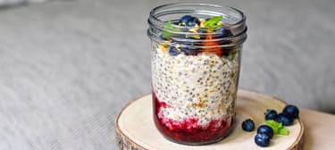 Bogyós gyümölcsös szuperkása