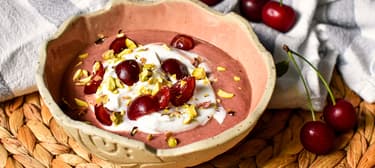 Hideg meggy-krémleves