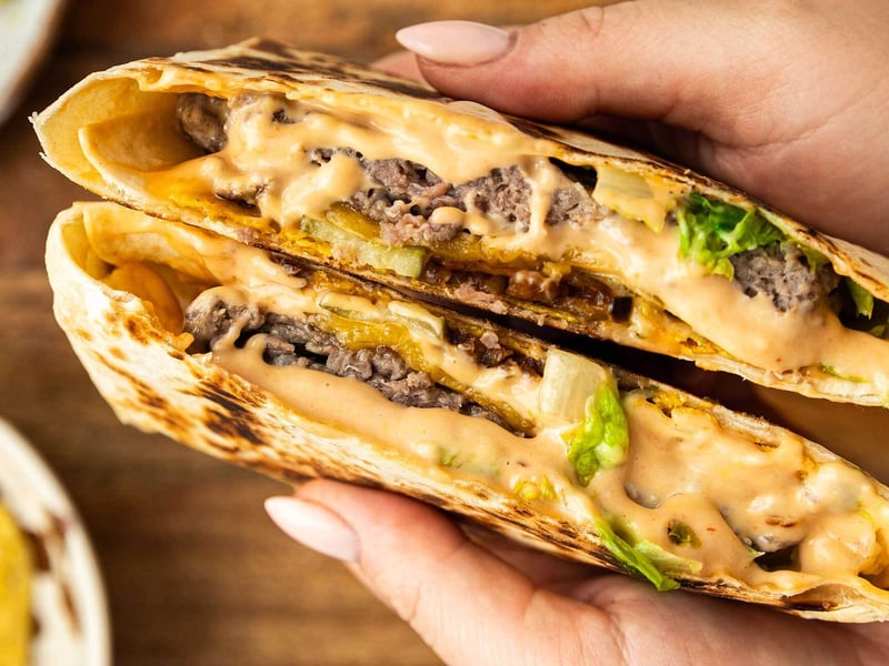 Cheeseburger Crunch Wrap